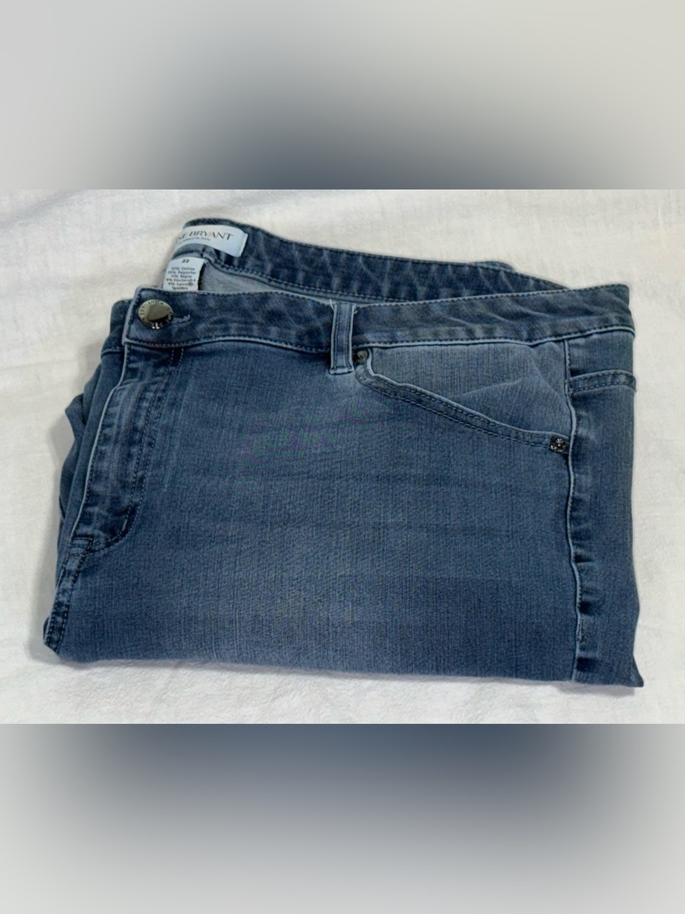 Lane Bryant Women’s Plus 22 High-Rise Ultimate Stretch Distressed Skinny Jeans